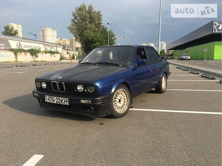 BMW 323 1985  випуску Київ з двигуном 2 л газ седан механіка за 2100 долл. 