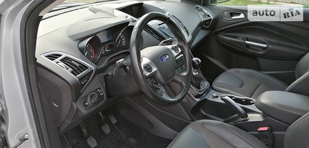 Ford Kuga 2014  випуску Вінниця з двигуном 0 л дизель позашляховик механіка за 15700 долл. 