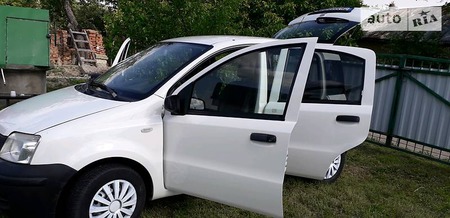 Fiat Panda 2009  випуску Вінниця з двигуном 1.1 л бензин хэтчбек механіка за 4100 долл. 
