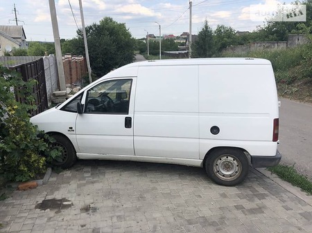 Fiat Scudo 2000  випуску Харків з двигуном 1.9 л дизель мінівен  за 2700 долл. 