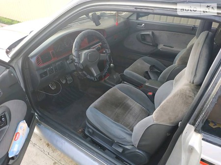 Mazda 626 1988  випуску Запоріжжя з двигуном 2.2 л газ купе механіка за 1300 долл. 