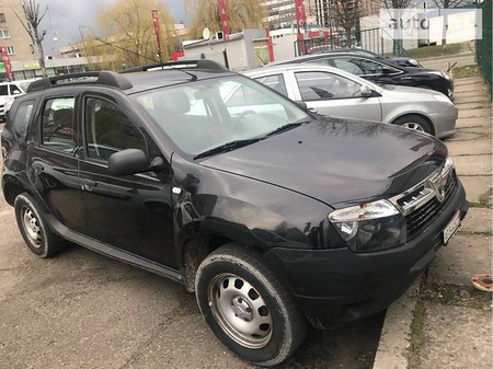 Dacia Duster 2011  випуску Львів з двигуном 1.6 л бензин позашляховик механіка за 9500 долл. 