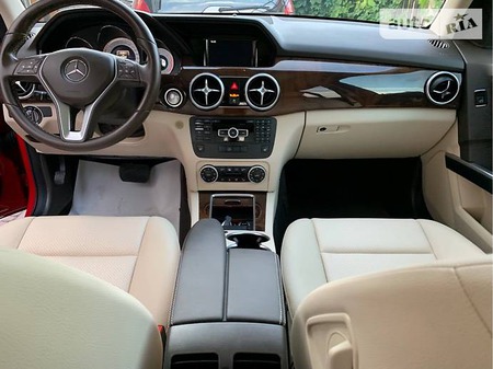 Mercedes-Benz GLK 250 2013  випуску Хмельницький з двигуном 2.2 л дизель позашляховик автомат за 25000 долл. 