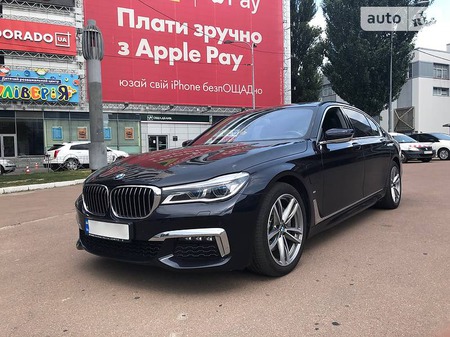 BMW 740 2017  випуску Київ з двигуном 2 л гібрид седан автомат за 105000 долл. 