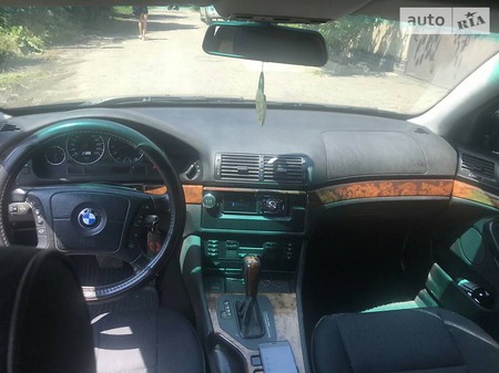 BMW 535 1998  випуску Одеса з двигуном 3.5 л газ седан автомат за 6200 долл. 