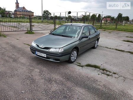 Renault Laguna 1997  випуску Житомир з двигуном 1.8 л газ хэтчбек механіка за 3600 долл. 