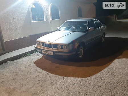 BMW 520 1989  випуску Одеса з двигуном 2 л бензин седан механіка за 4350 долл. 