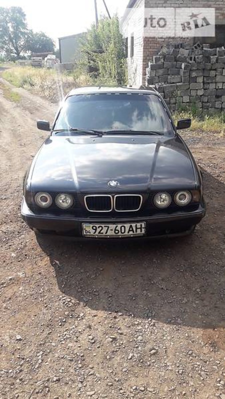 BMW 518 1994  випуску Кропивницький з двигуном 1.8 л бензин седан механіка за 4000 долл. 