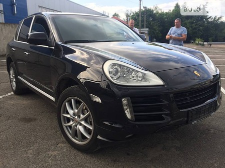 Porsche Cayenne 2009  випуску Черкаси з двигуном 4.8 л бензин позашляховик автомат за 18000 долл. 