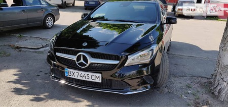 Mercedes-Benz CLA 200 2018  випуску Львів з двигуном 2.2 л дизель седан механіка за 28200 долл. 