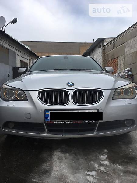 BMW 525 2005  випуску Чернігів з двигуном 2.5 л бензин седан автомат за 9800 долл. 