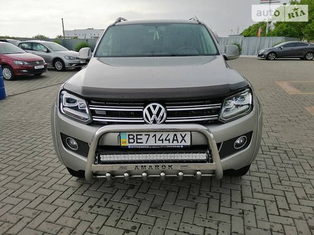 Volkswagen Amarok 2015  випуску Миколаїв з двигуном 2 л дизель пікап автомат за 24999 долл. 