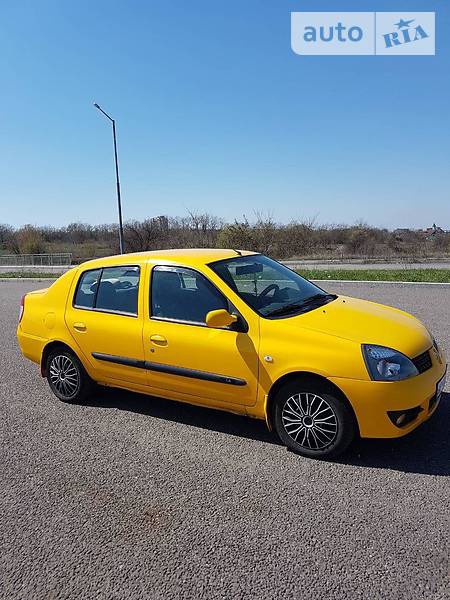Renault Clio 2006  випуску Запоріжжя з двигуном 1.4 л бензин седан механіка за 4600 долл. 