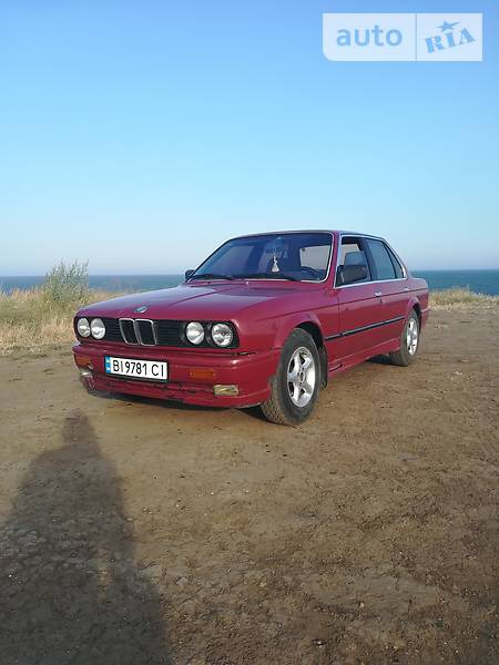 BMW 318 1986  випуску Одеса з двигуном 1.8 л газ седан механіка за 1900 долл. 