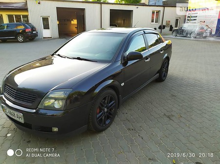 Opel Vectra 2003  випуску Львів з двигуном 2.2 л газ седан автомат за 7000 долл. 