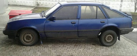 Opel Ascona 1988  випуску Суми з двигуном 2 л газ хэтчбек механіка за 850 долл. 