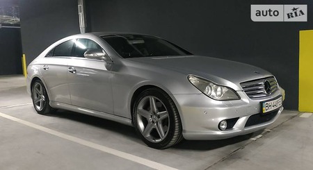 Mercedes-Benz CLS 500 2004  випуску Одеса з двигуном 5 л бензин купе автомат за 15000 долл. 