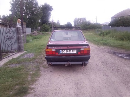Seat Malaga 1990  випуску Львів з двигуном 1.2 л бензин седан механіка за 1100 долл. 