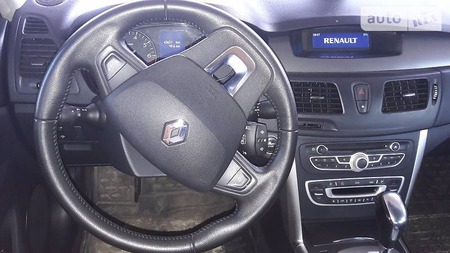 Renault Latitude 2013  випуску Дніпро з двигуном 2 л газ седан автомат за 12900 долл. 