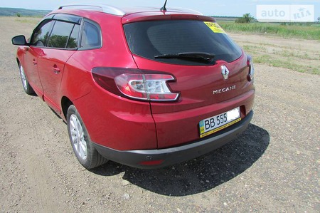 Renault Megane 2013  випуску Луганськ з двигуном 1.5 л дизель універсал механіка за 9100 долл. 