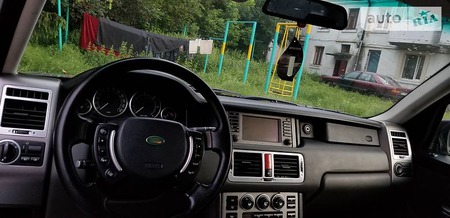 Land Rover Range Rover Supercharged 2004  випуску Рівне з двигуном 3 л дизель позашляховик автомат за 12500 долл. 