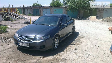 Honda Accord 2006  випуску Донецьк з двигуном 2.4 л газ седан механіка за 7500 долл. 