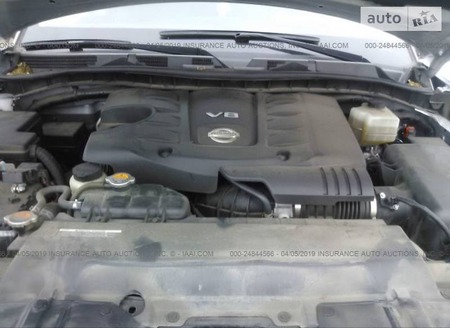 Nissan Armada 2017  випуску Київ з двигуном 5.6 л бензин позашляховик автомат за 16200 долл. 