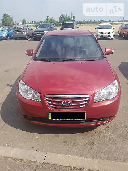 Hyundai Elantra 2010  випуску Київ з двигуном 1.6 л газ седан механіка за 8000 долл. 