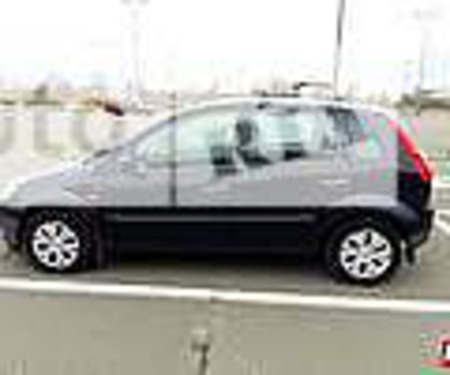 Ford Fiesta 2007  випуску Луганськ з двигуном 1.6 л бензин хэтчбек механіка за 4800 долл. 