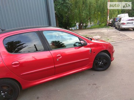 Peugeot 206 2007  випуску Київ з двигуном 1.4 л газ хэтчбек автомат за 4850 долл. 