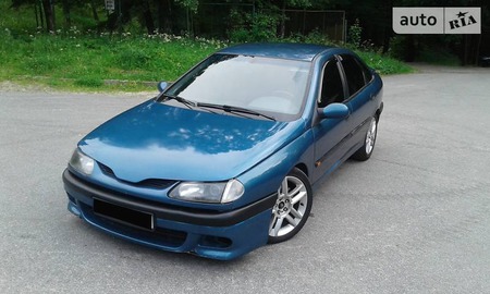 Renault Laguna 1995  випуску Львів з двигуном 3 л газ хэтчбек автомат за 3700 долл. 