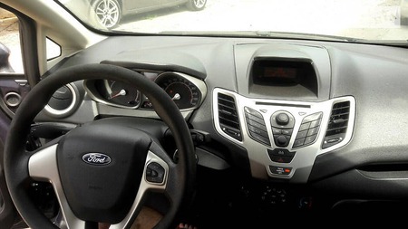 Ford Fiesta 2012  випуску Одеса з двигуном 1.6 л бензин седан автомат за 4700 долл. 