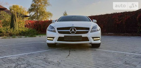 Mercedes-Benz CLS 350 2012  випуску Дніпро з двигуном 3 л дизель седан автомат за 35900 долл. 