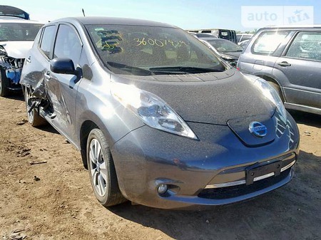 Nissan Leaf 2013  випуску Тернопіль з двигуном 0 л електро хэтчбек автомат за 3550 долл. 