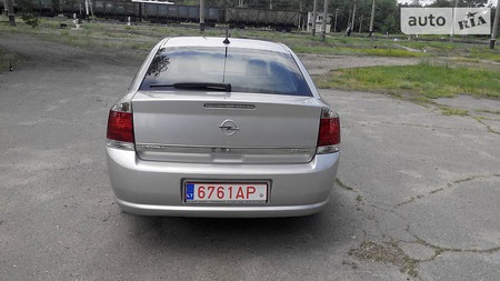 Opel Vectra 2006  випуску Дніпро з двигуном 2.2 л бензин хэтчбек автомат за 7800 долл. 