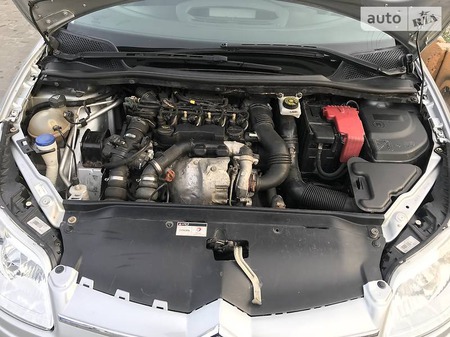 Citroen C4 2010  випуску Вінниця з двигуном 1.6 л дизель хэтчбек механіка за 7300 долл. 