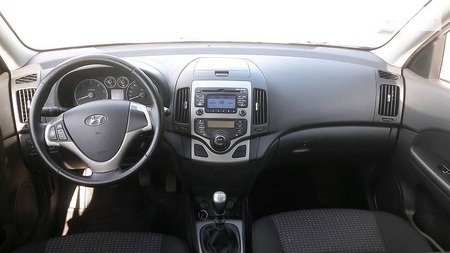 Hyundai i30 2008  випуску Вінниця з двигуном 1.6 л дизель хэтчбек механіка за 6750 долл. 
