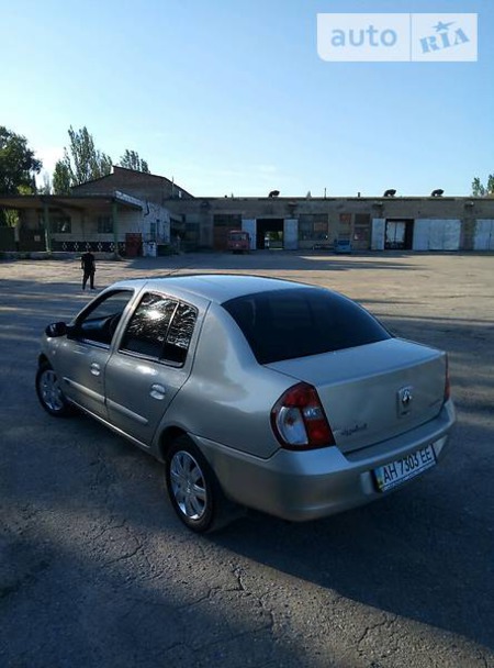 Renault Clio 2008  випуску Донецьк з двигуном 1.4 л бензин седан механіка за 4200 долл. 