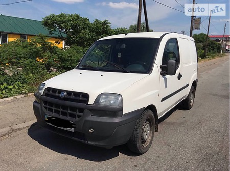 Fiat Doblo 2002  випуску Хмельницький з двигуном 1.9 л дизель мінівен механіка за 3100 долл. 