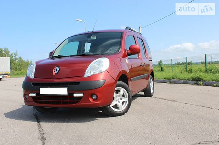 Renault Kangoo 2008  випуску Івано-Франківськ з двигуном 1.5 л дизель мінівен механіка за 7700 долл. 