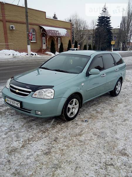 Chevrolet Lacetti 2006  випуску Донецьк з двигуном 1.8 л газ універсал механіка за 7000 долл. 