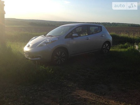 Nissan Leaf 2013  випуску Харків з двигуном 0 л електро хэтчбек автомат за 11950 долл. 