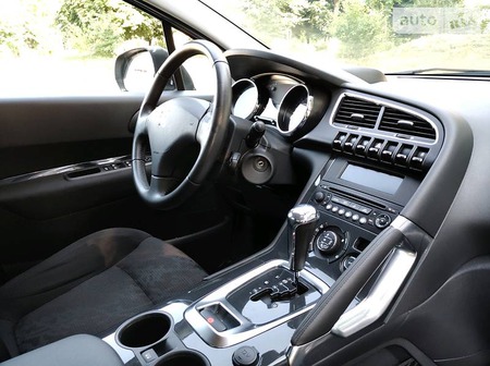 Peugeot 3008 2011  випуску Житомир з двигуном 1.6 л бензин універсал автомат за 10500 долл. 