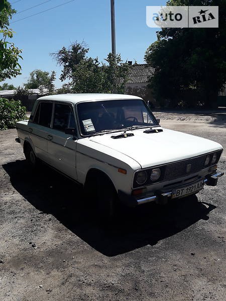 Lada 2106 1978  випуску Херсон з двигуном 1.6 л газ седан механіка за 1100 долл. 