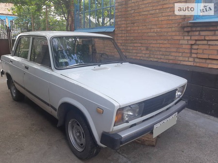Lada 2105 1982  випуску Дніпро з двигуном 0 л бензин седан механіка за 980 долл. 