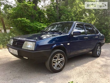 Lada 21099 2005  випуску Запоріжжя з двигуном 1.5 л газ седан механіка за 3100 долл. 