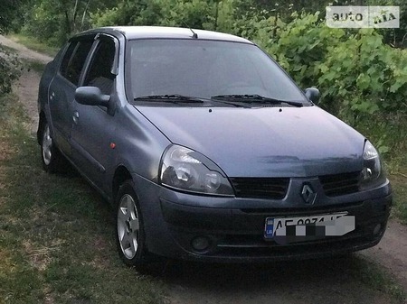 Renault Clio 2006  випуску Дніпро з двигуном 1.4 л газ седан механіка за 3300 долл. 
