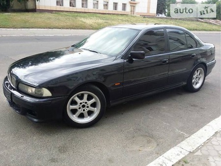 BMW 520 2000  випуску Миколаїв з двигуном 2 л газ седан механіка за 1500 долл. 