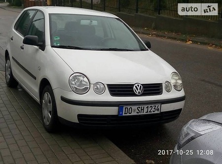 Volkswagen Polo 2002  випуску Хмельницький з двигуном 1.2 л бензин хэтчбек механіка за 4000 долл. 