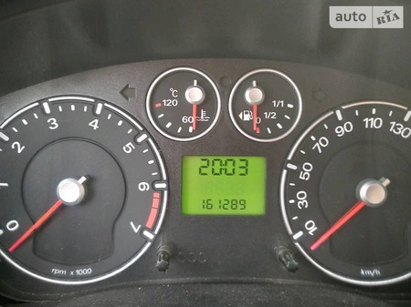 Ford Fiesta 2007  випуску Дніпро з двигуном 1.4 л газ хэтчбек механіка за 3850 долл. 